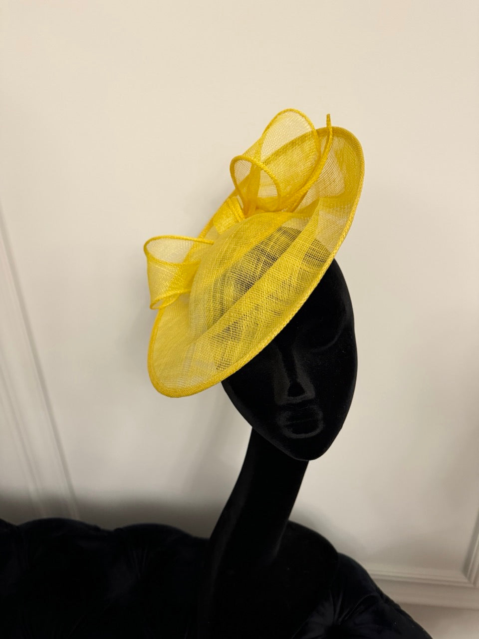 Fascinator Cindy, galben, sisal