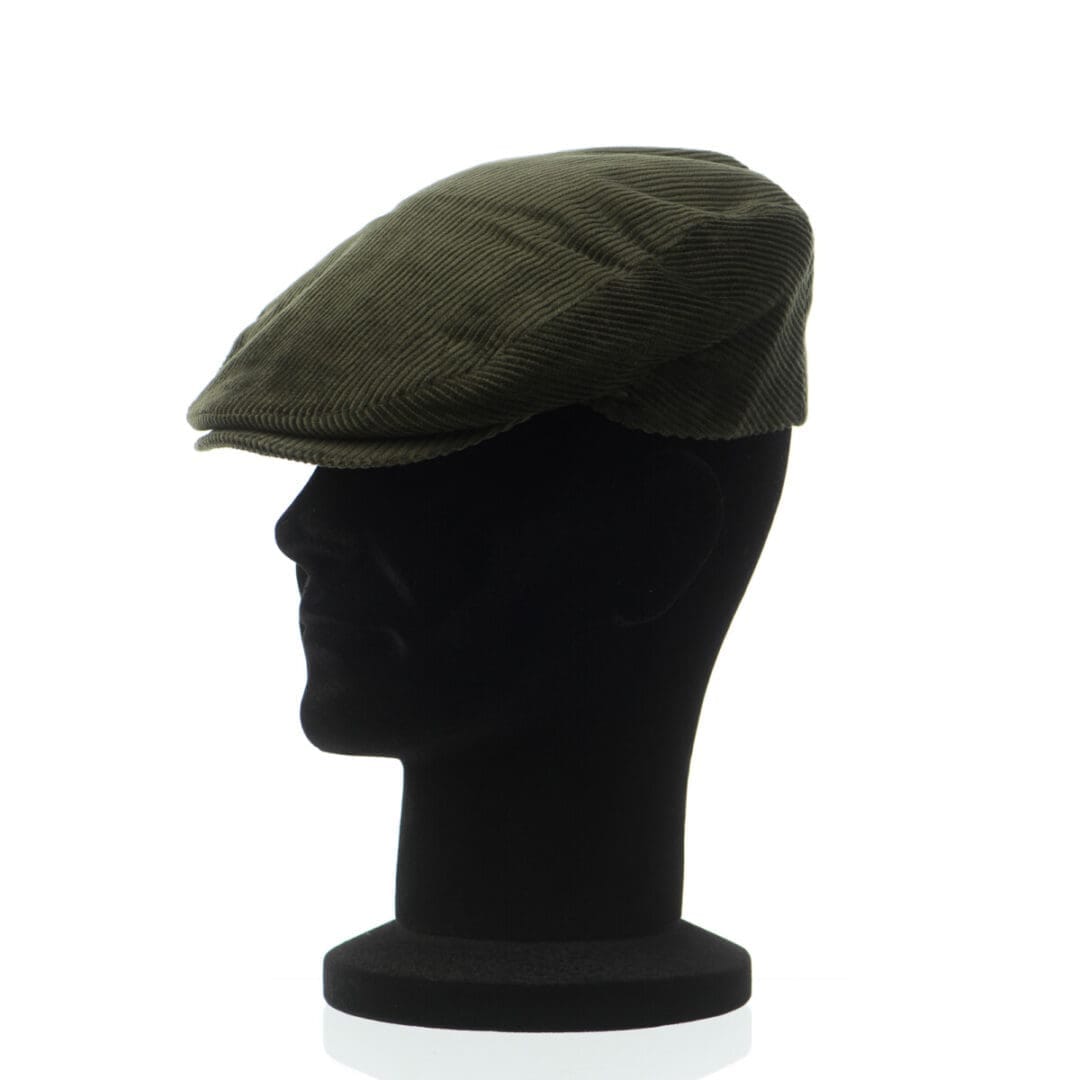 Sapca barbati London velour oliva, verde inchis, textura fina