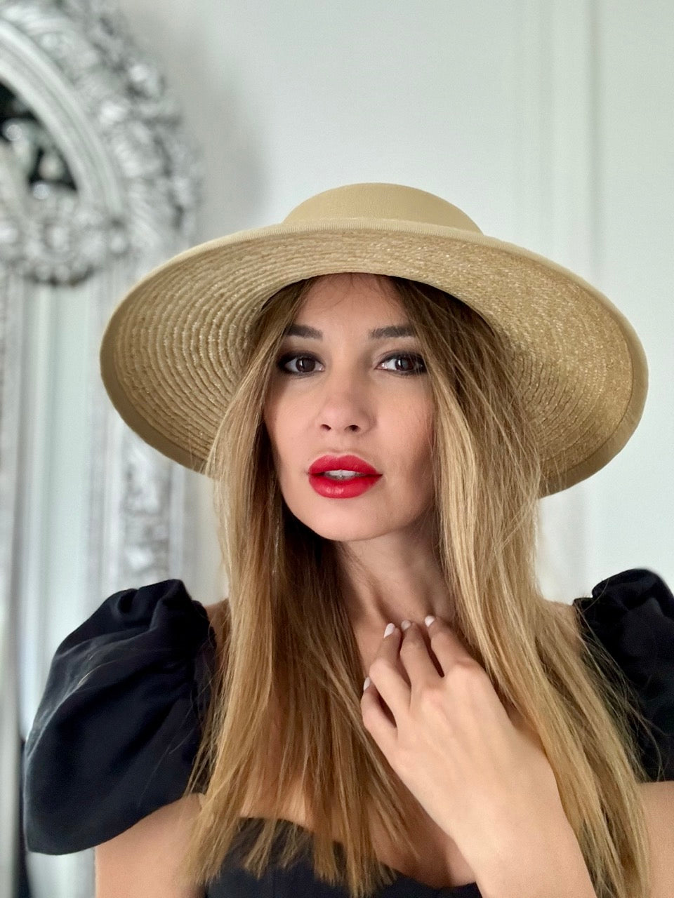 Palarie dama Julia funda beige, din paie naturale